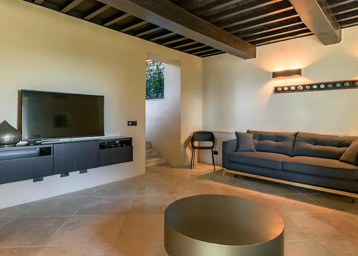 Montioni By Mmega Βίλα *